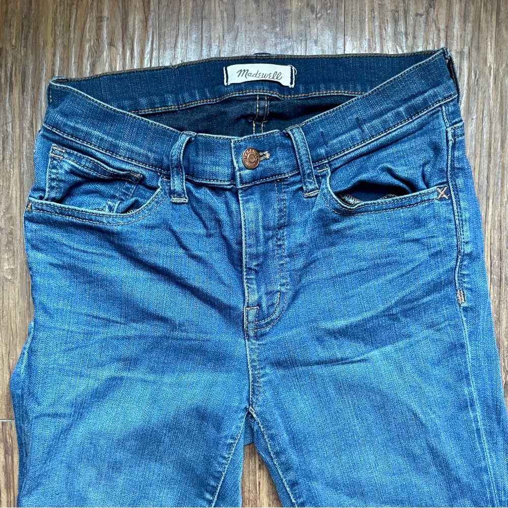 Madewell Mid-Rise Roadtripper Authentic Jeans (26) - Picture 3 of 9